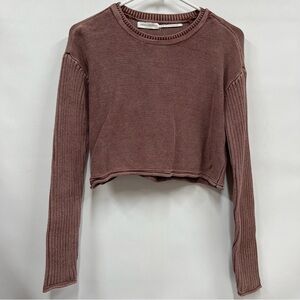 Urban Outfitters xs crop top ribbed sweater